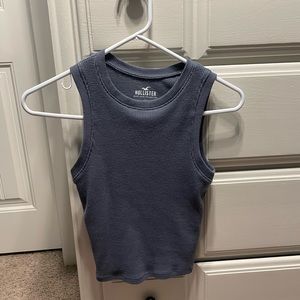 hollister tank crop top